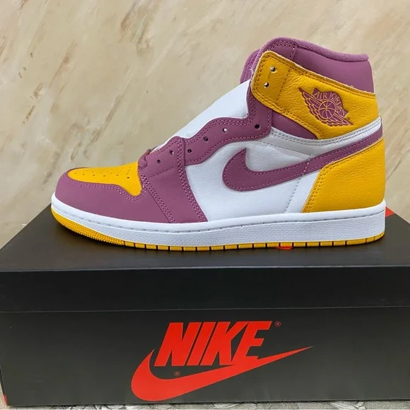 Air Jordan 1 Retro High OG